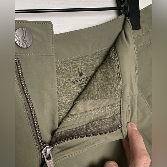 Spyder Women’s Ella Shorts in Camo Green Size XXS - Picture 6 of 9